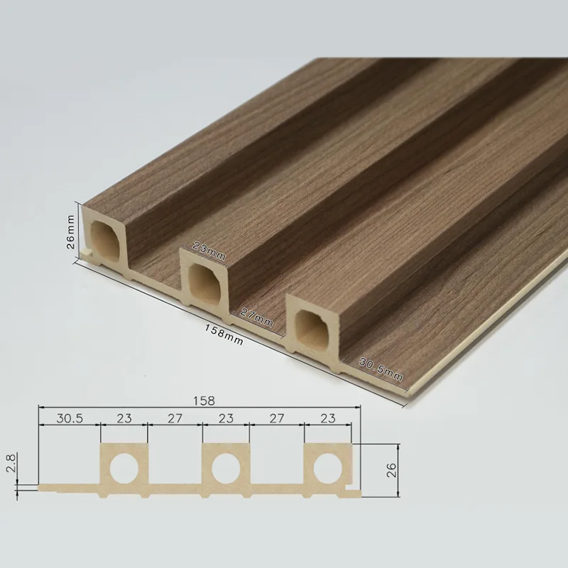 150 Hohlkammerplatte mit 3 Gittern