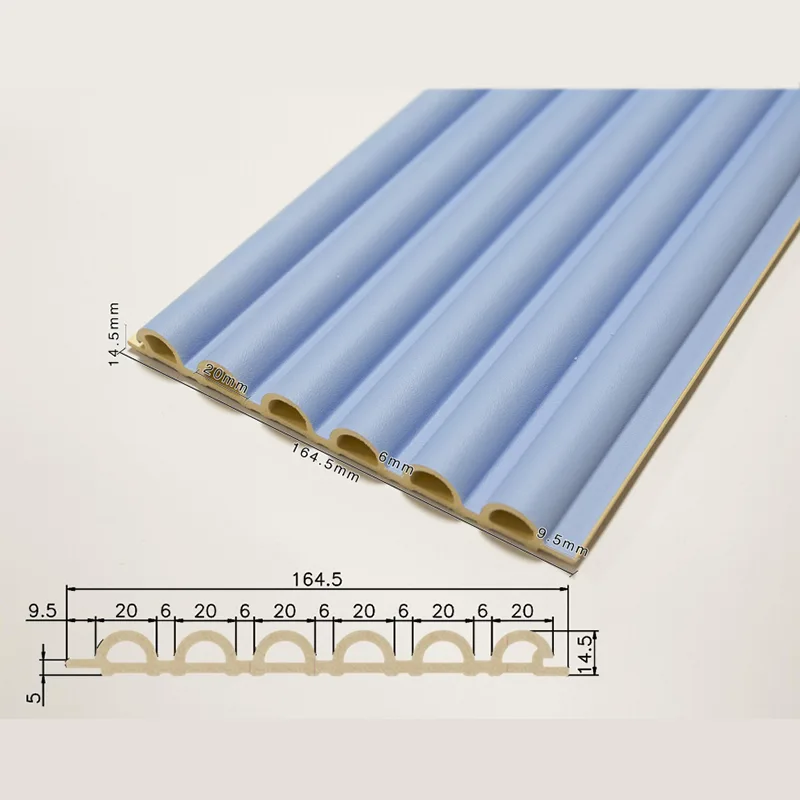 156 Hohle, halbrunde, geriffelte Platte mit 6 Gittern