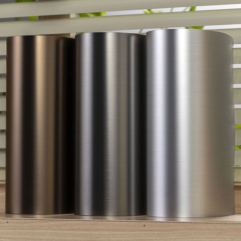 Schlagfestes Wandpaneel mit PET-Metallstruktur